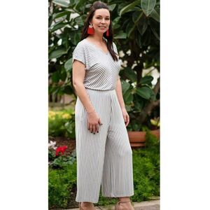 Womens Matilda Jane Stripes‎ All Day Romper Jumpsuit Cropped Business Casual NWT